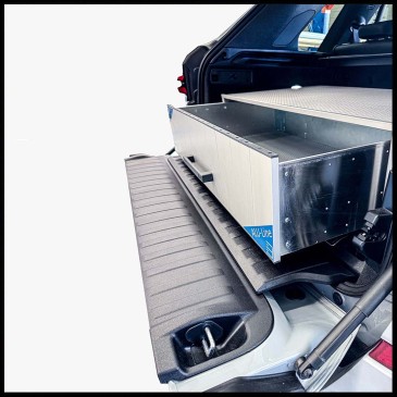 Drawer system for fitters.jpg